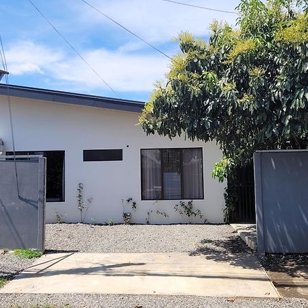 Butterfly Apartments La Fortuna Exterior photo