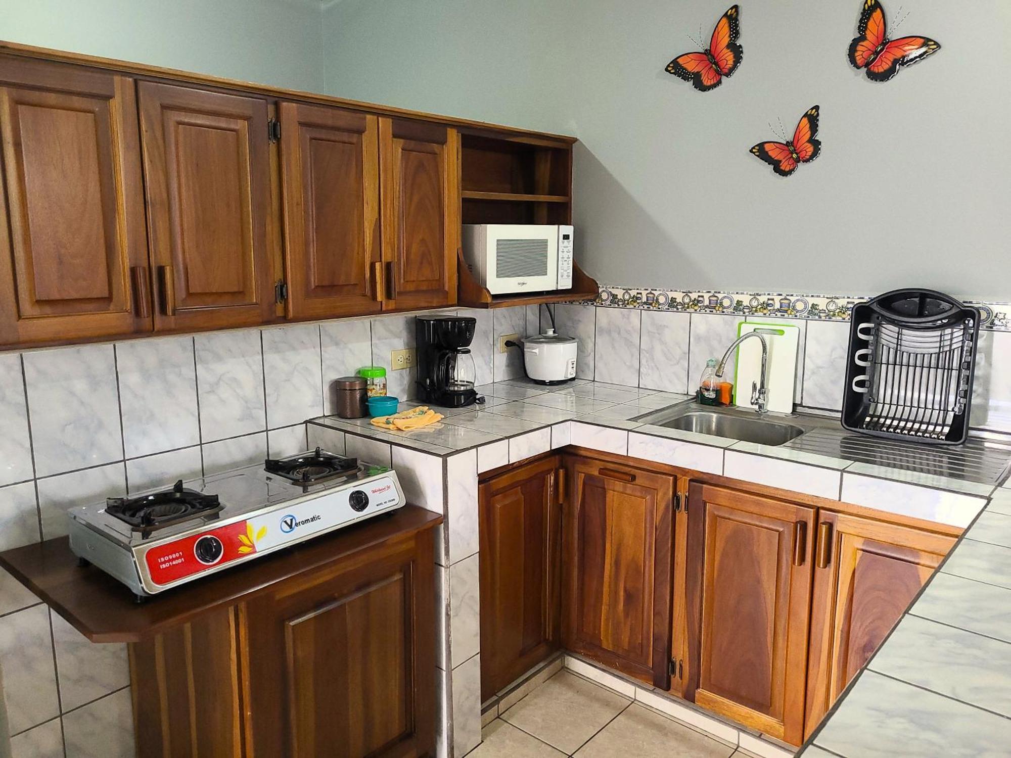 Butterfly Apartments La Fortuna Exterior photo