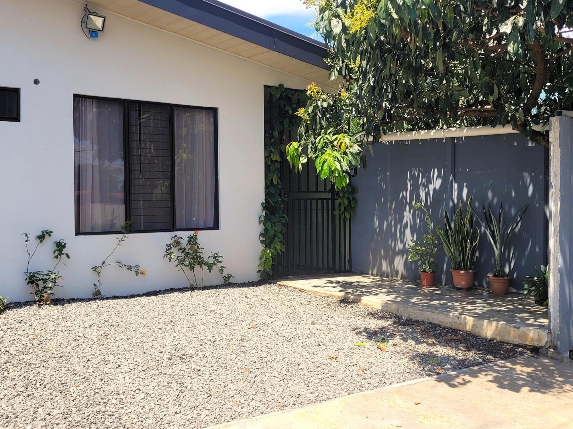 Butterfly Apartments La Fortuna Exterior photo